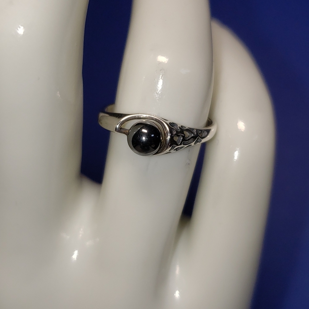 Vintage Sterling Hematite Ring 6¾